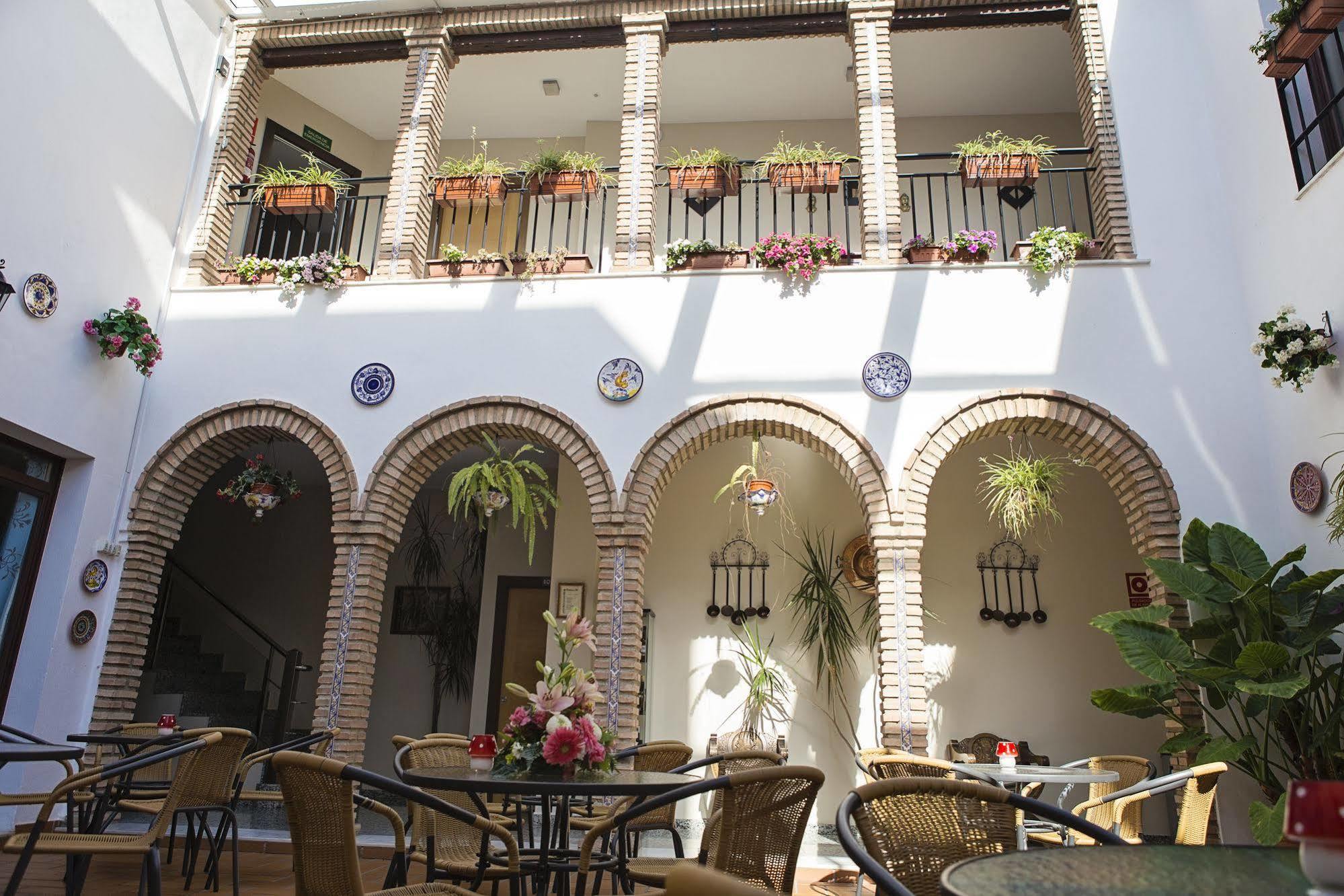 Hotel De Los Faroles Córdoba Exteriör bild